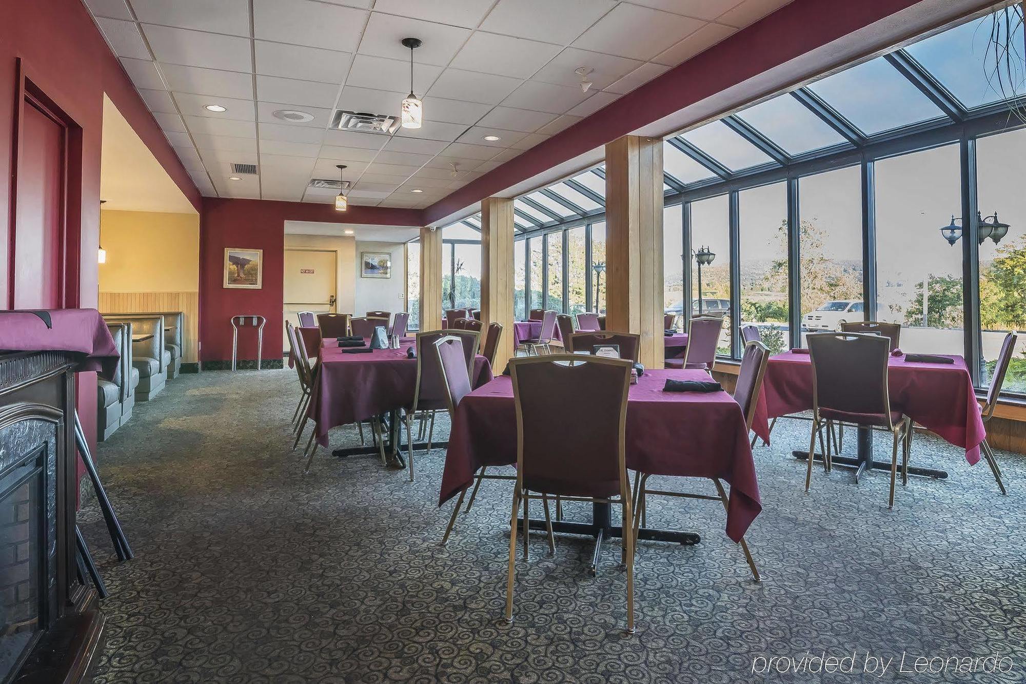 The Inn At Cobleskill Exterior foto